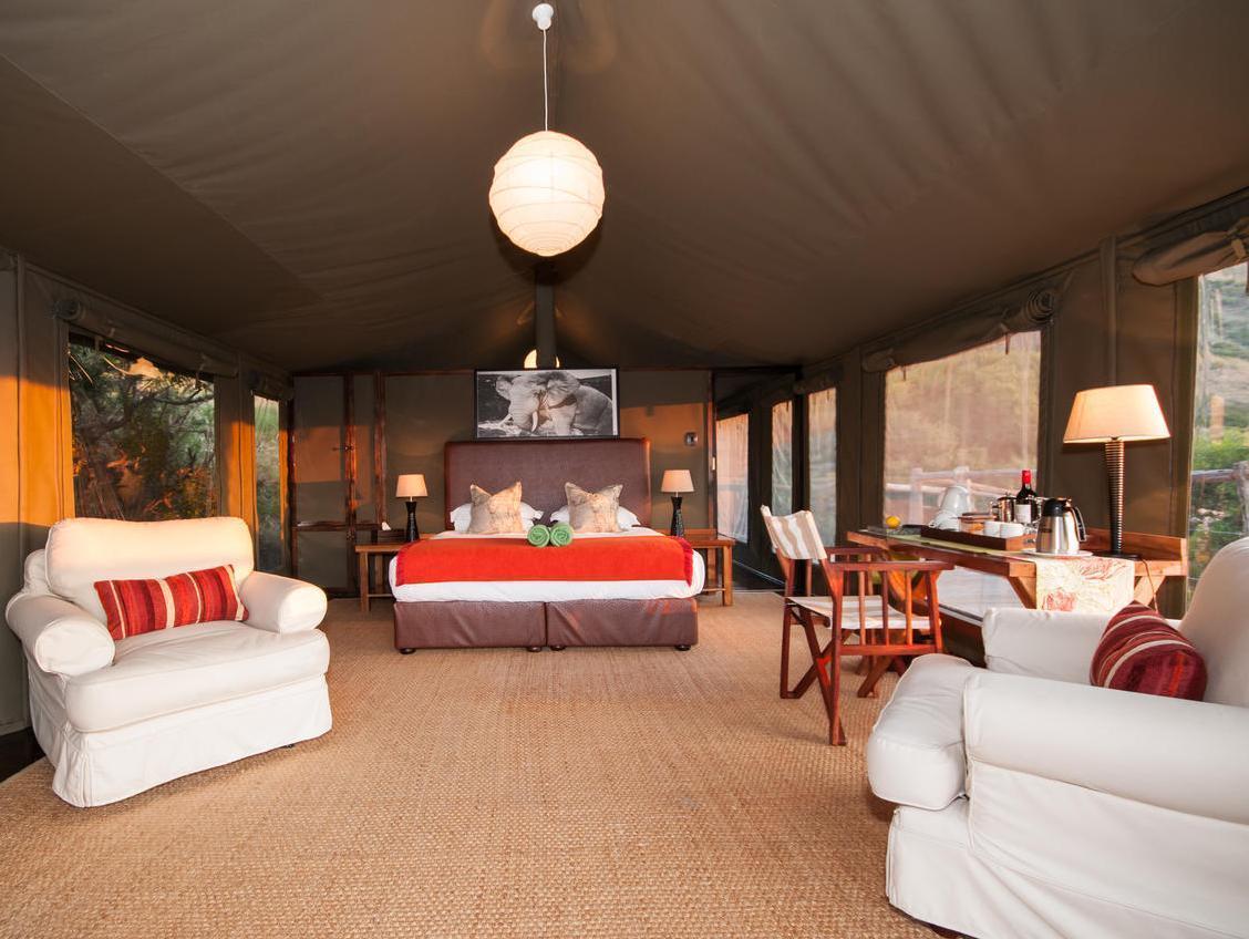 Hillsnek Safari Camp - Amakhala viltreservat Exteriör bild