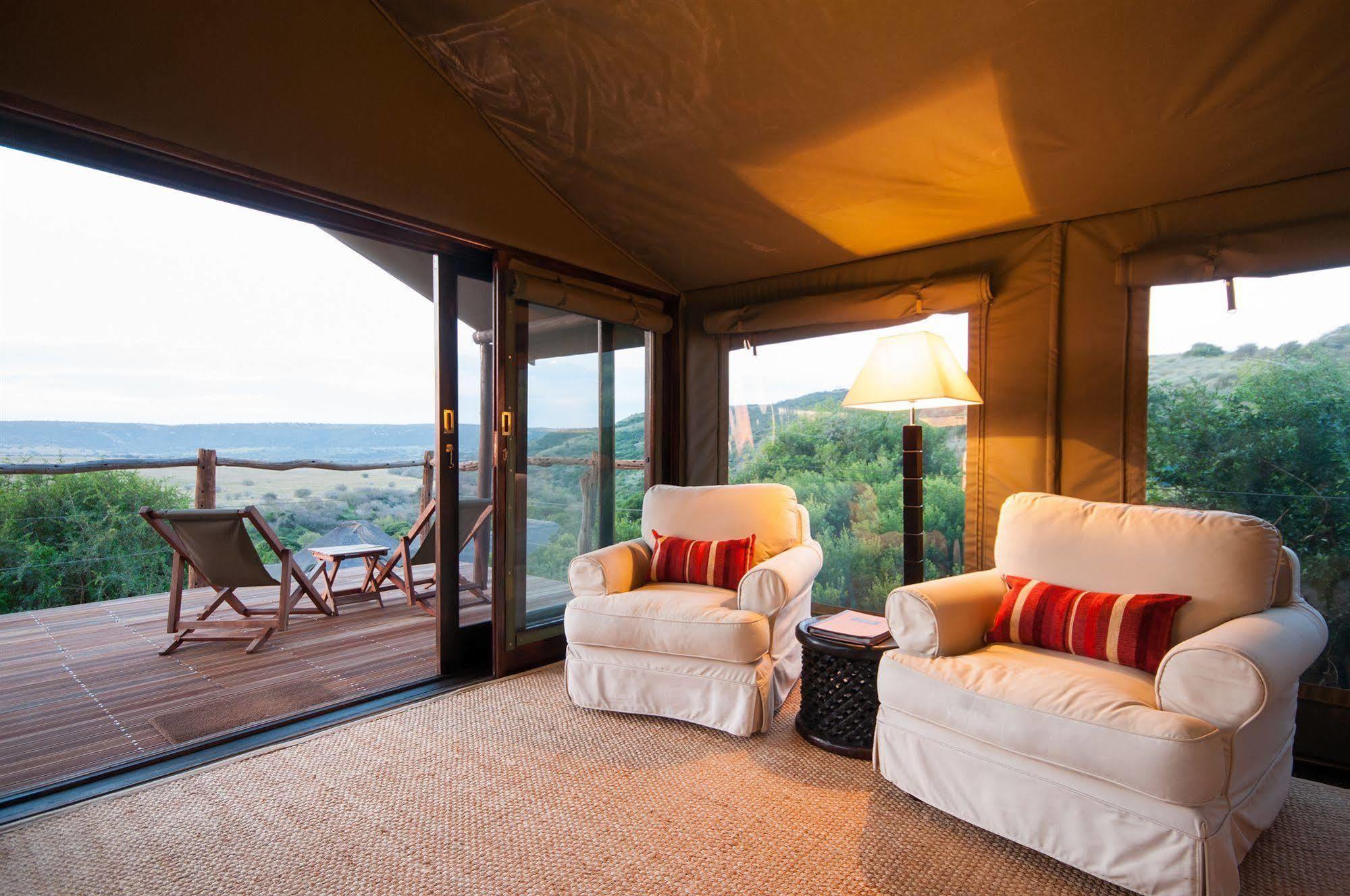 Hillsnek Safari Camp - Amakhala viltreservat Exteriör bild